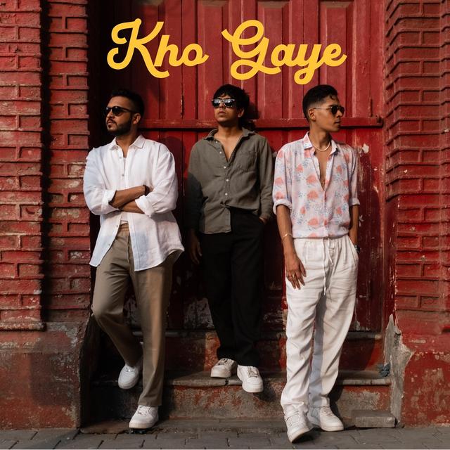 Album cover art for Kho Gaye