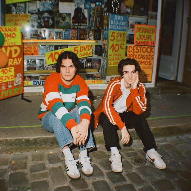 Album cover art for Émotions saturées