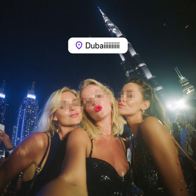 Album cover art for dubaiiiiii