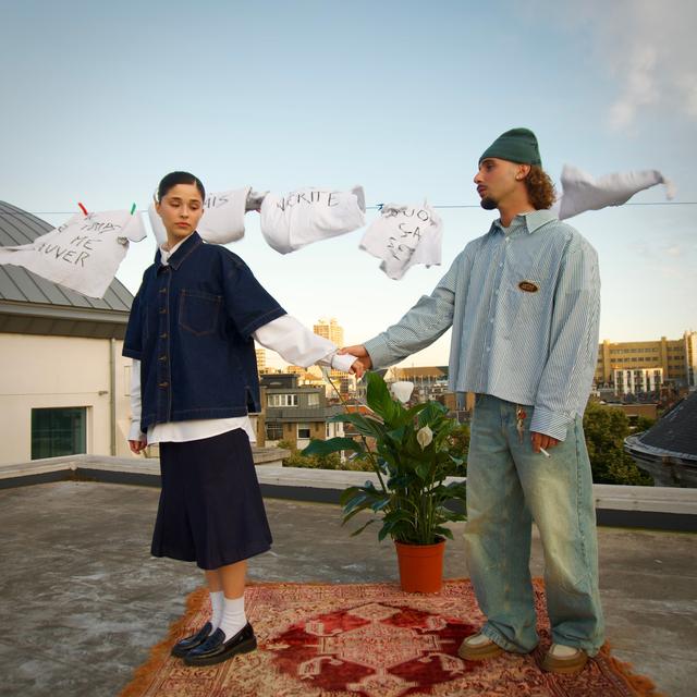 Album cover art for Il est temps de me sauver