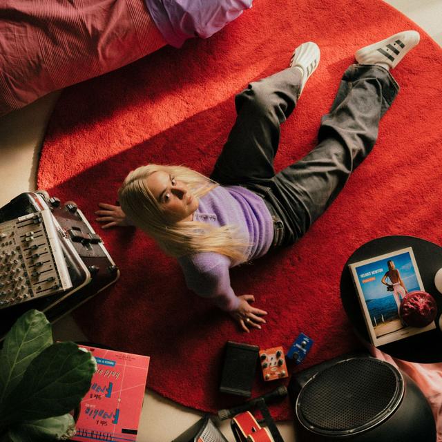 Album cover art for Sytten