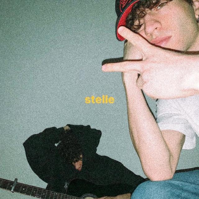 Album cover art for stelle