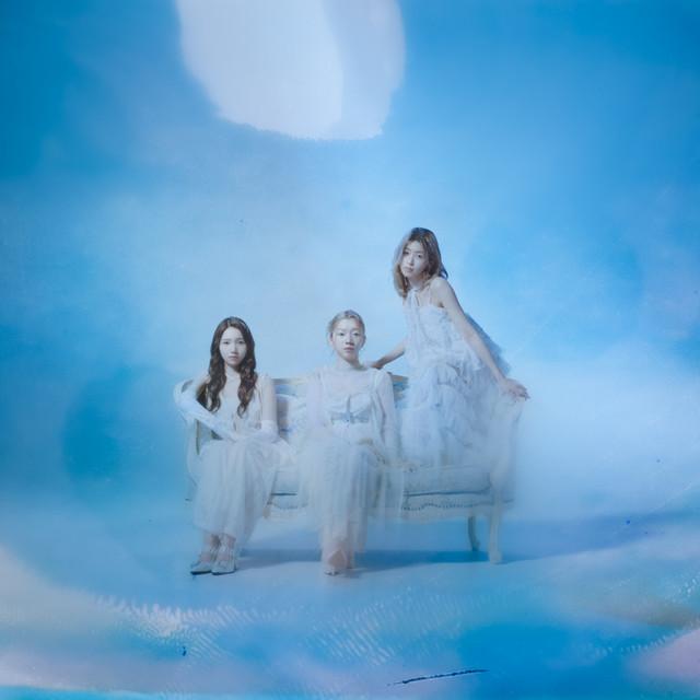 Album cover art for コエ