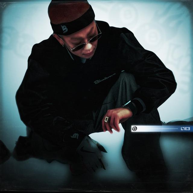 Album cover art for L7E3