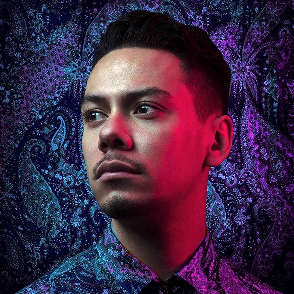 Dynamic cover art