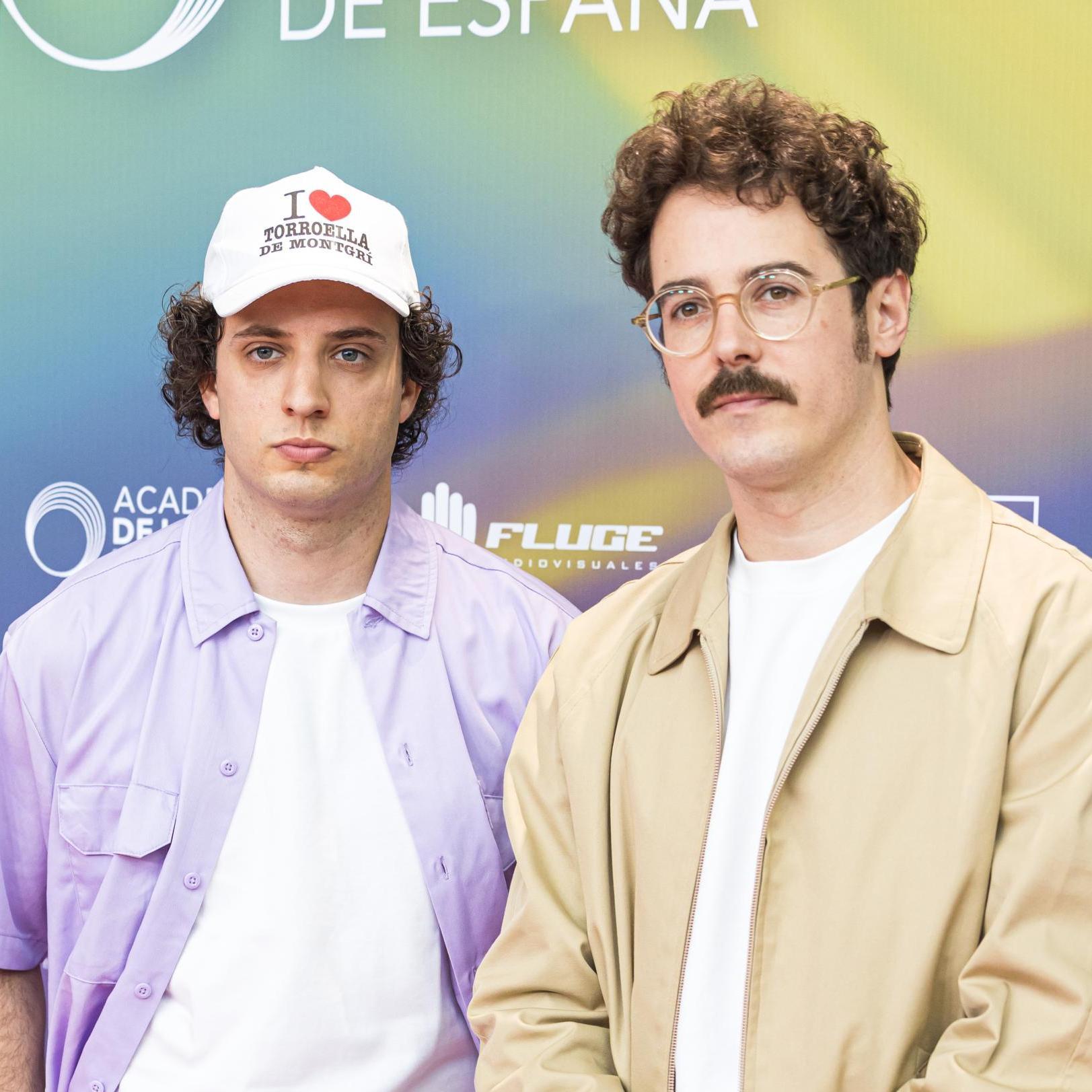 Dynamic cover art
