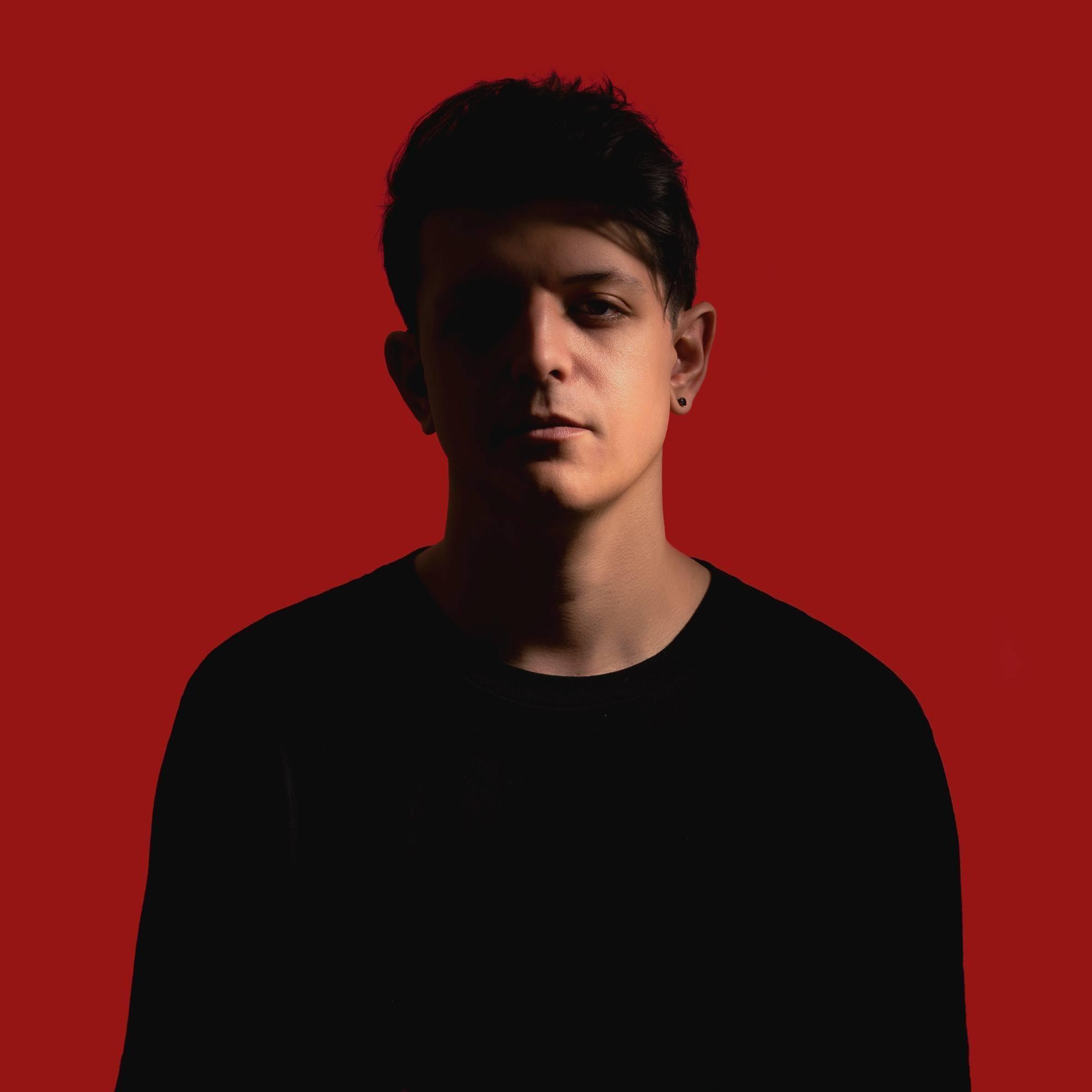 Dynamic cover art