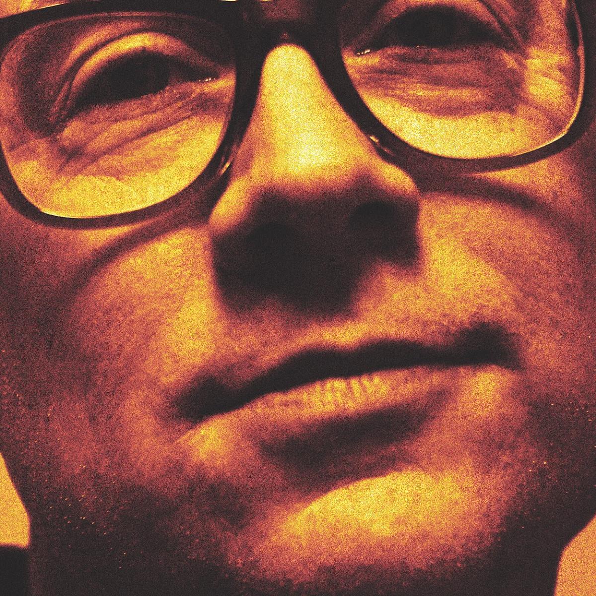 Dynamic cover art