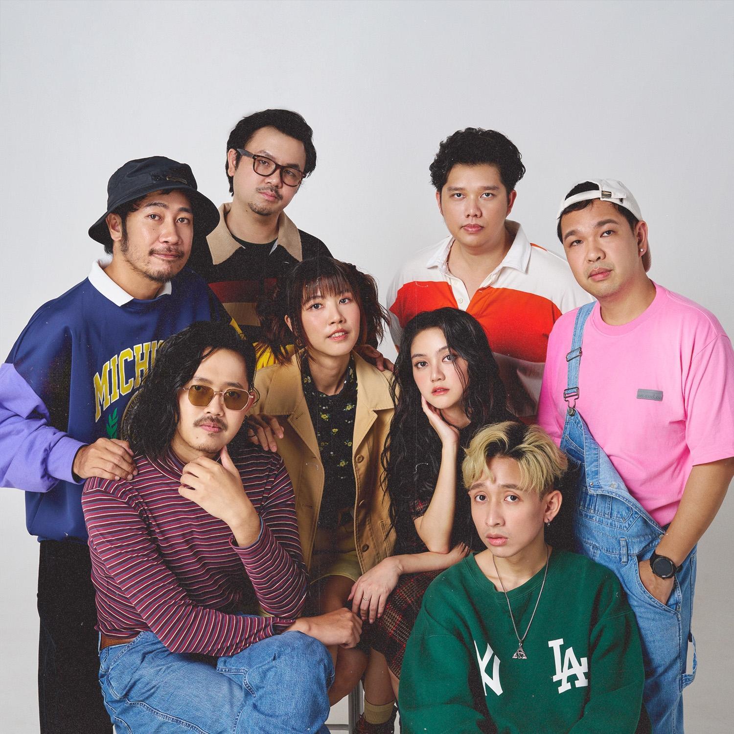 Dynamic cover art