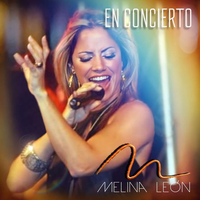 Album cover art for En Concierto